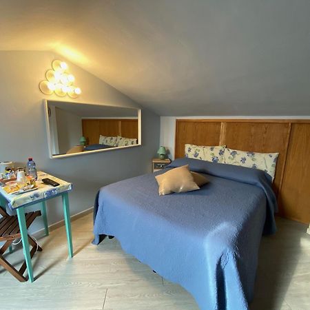 Albergo La Pineta Marina dʼMarina dʼAndora Pokoj fotografie