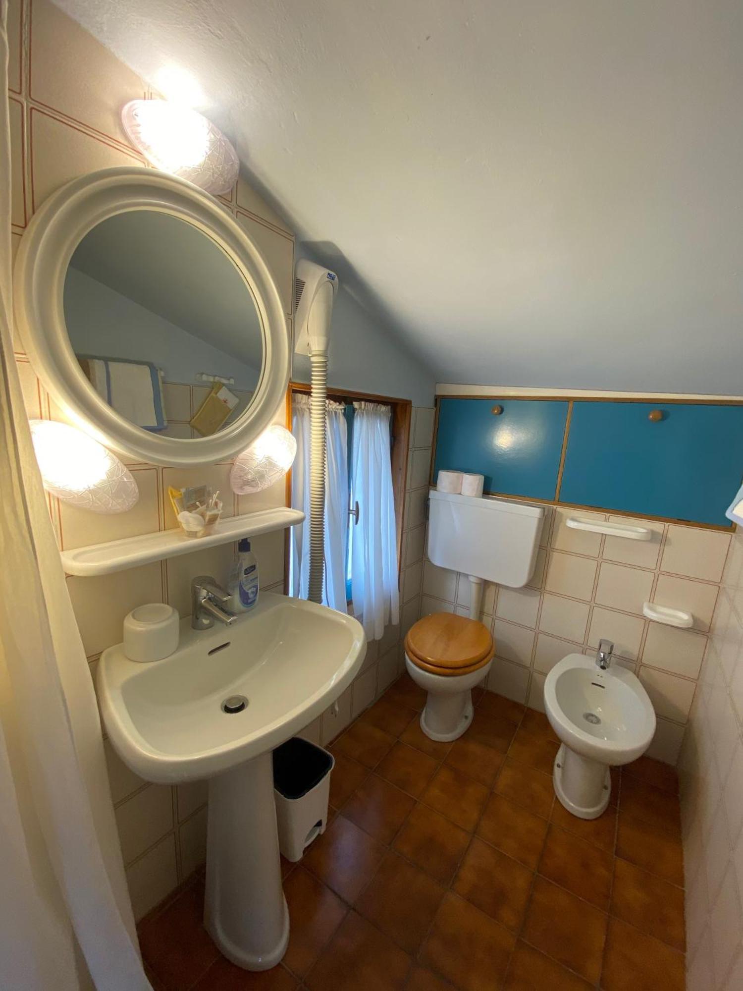 Albergo La Pineta Marina dʼMarina dʼAndora Pokoj fotografie