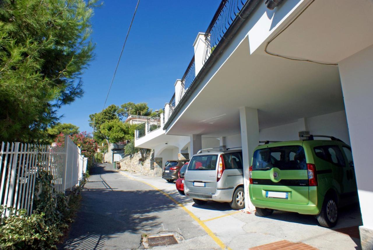 Albergo La Pineta Marina dʼMarina dʼAndora Exteriér fotografie