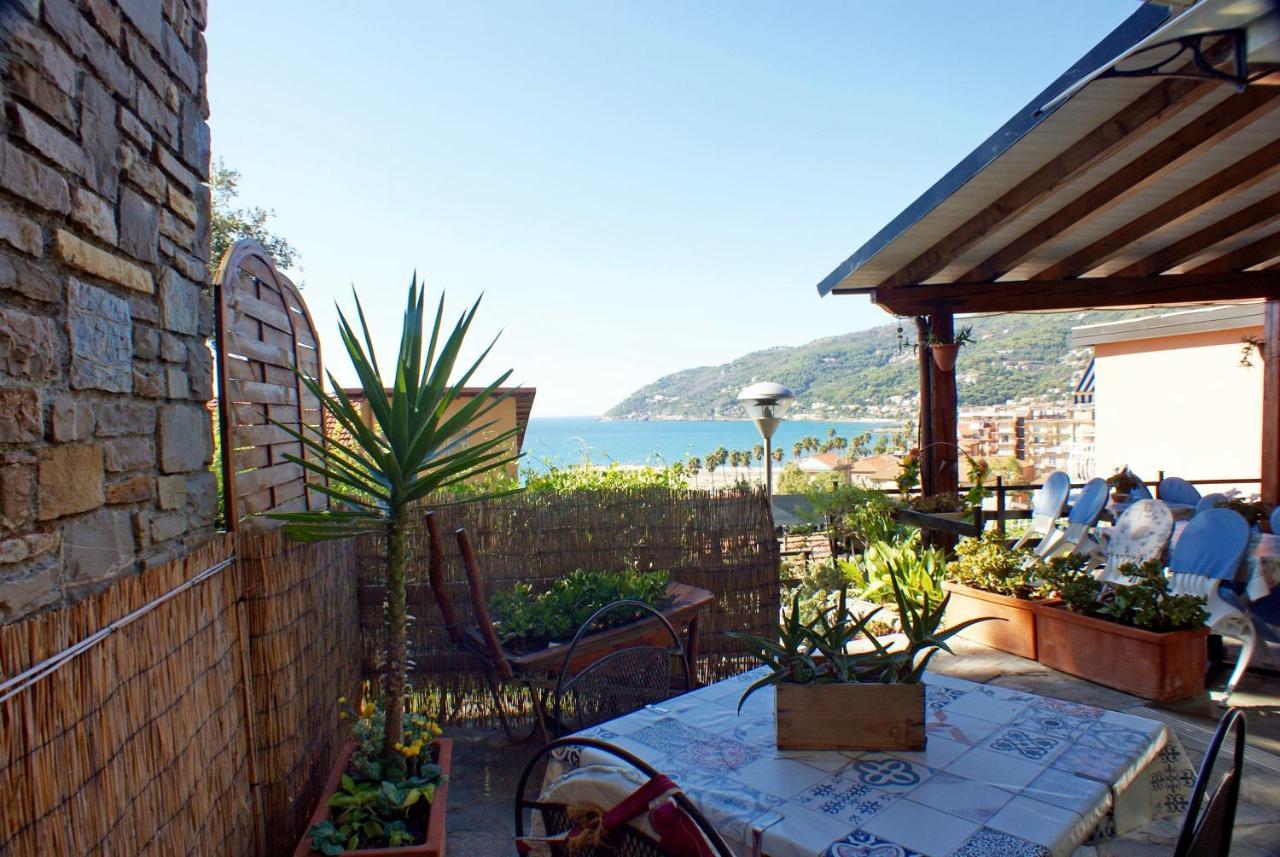 Albergo La Pineta Marina dʼMarina dʼAndora Exteriér fotografie